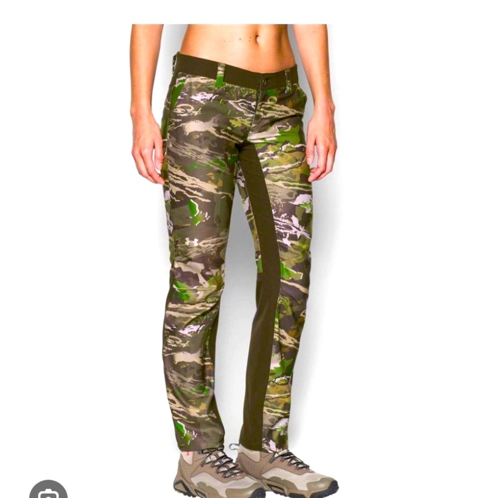 Under Armour Camo Hunting Pants for Women Size 6 *altered* NWT